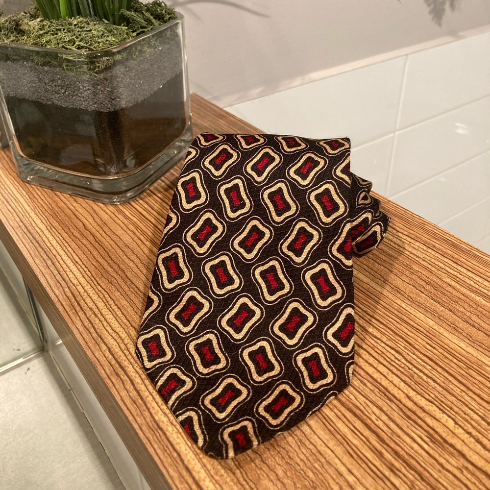 ♣️ RIVE GAUCHE 100% Silk tie